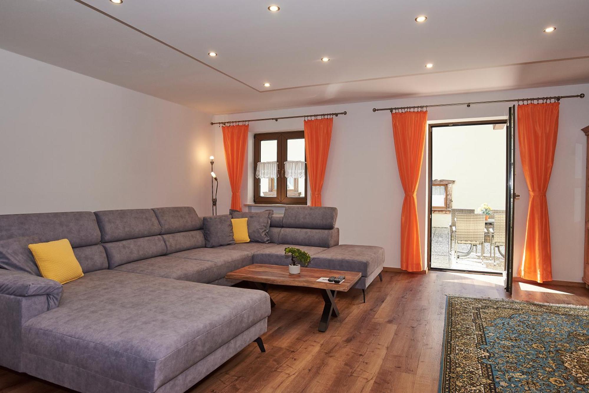 Apartment Haus Zeitz *